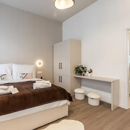 Bed and Breakfast Oasis Luxe Boutique By Bqa 4*