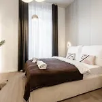 B&B Oasis Luxe Boutique By Bqa 부다페스트